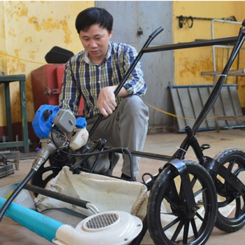 Máy thu hoạch rau bán tự động